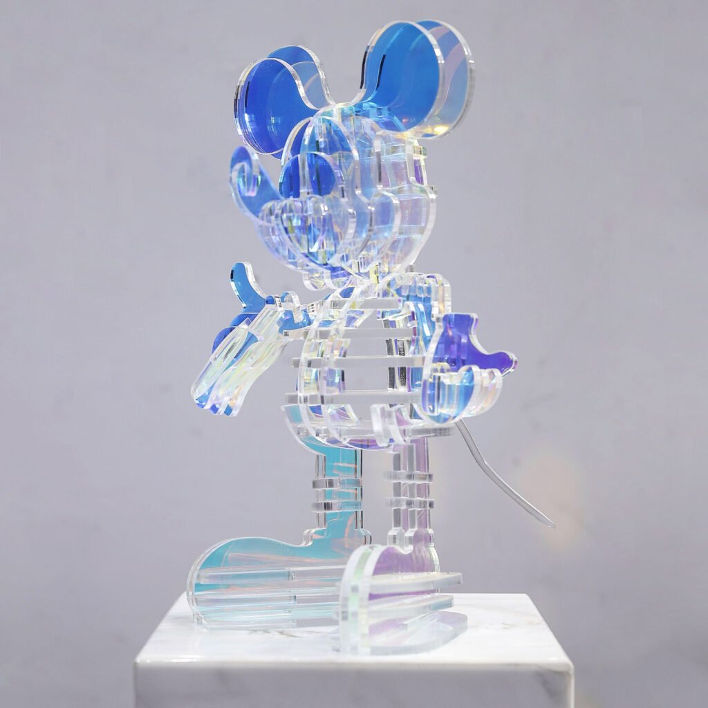 mickey mouse sculpture