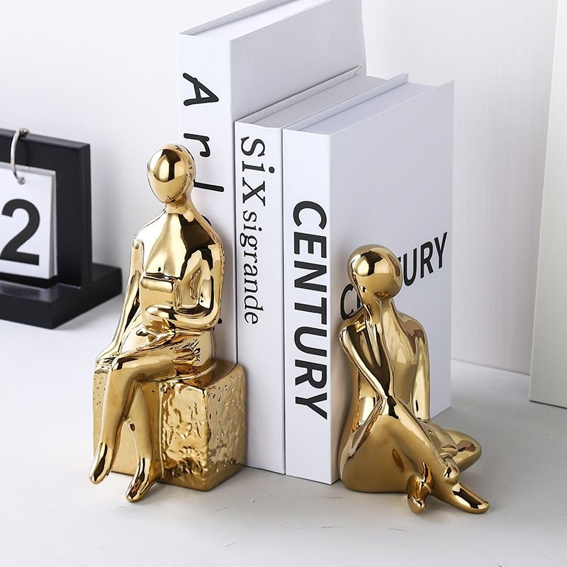 notebook calendar with 3d sculpture