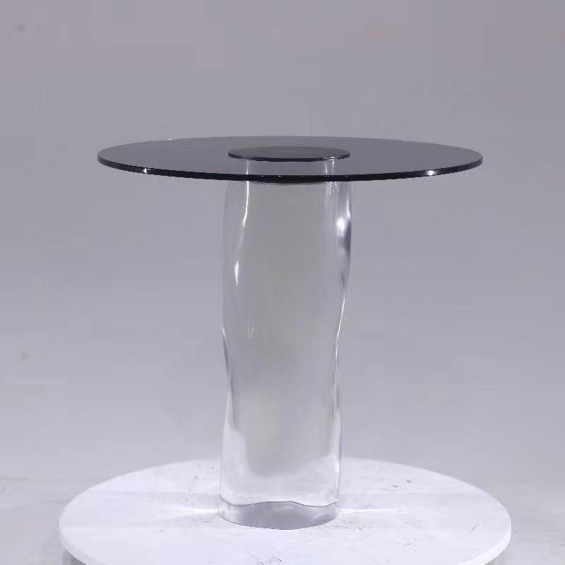 round table for sculpture