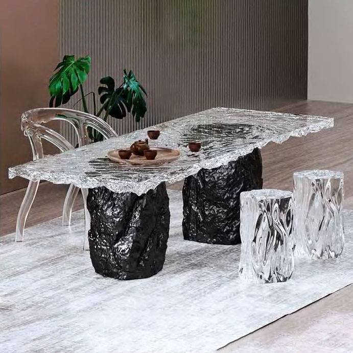 sculpture table