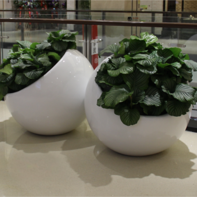 fiberglass flower pot (1)